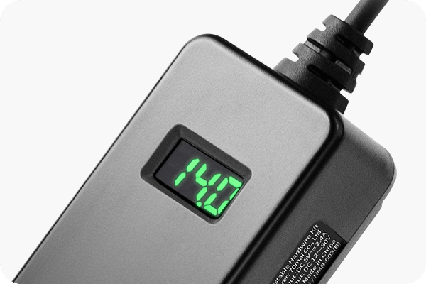 Real-time Voltage Display